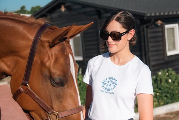 Hackamour 4H - T-shirt Femme Bleu Brillant sur Blanc